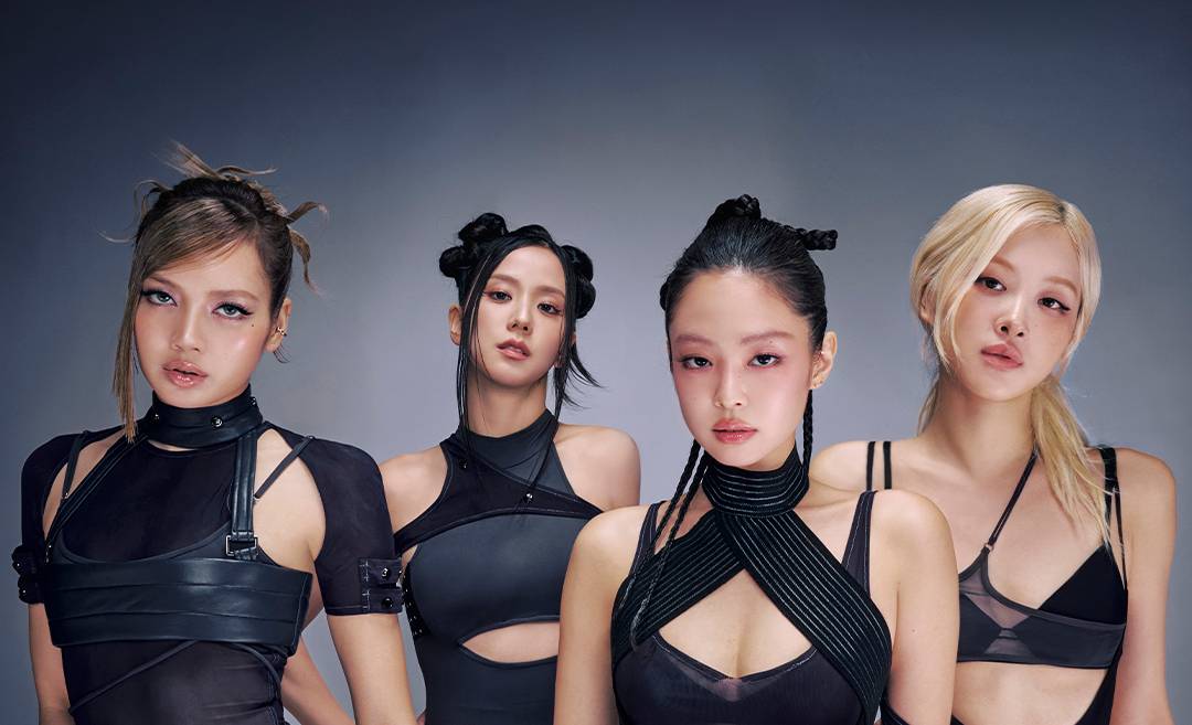 Discovery splash banner for BLACKPINK | Less than a Lover Discord server